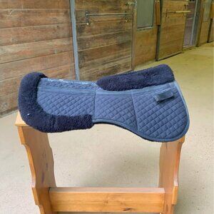 Total Saddle Fit Six Point Saddle Pad - Sheepskin Half Pad w/ Wither Freedom™